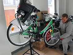 Réparation de vélo - Agrandir l'image (fenêtre modale)