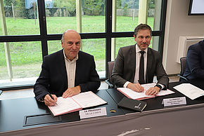 Signature du Plan Région d’Insertion des Jeunes des quartiers prioritaires de l’Agglomération - Agrandir l'image